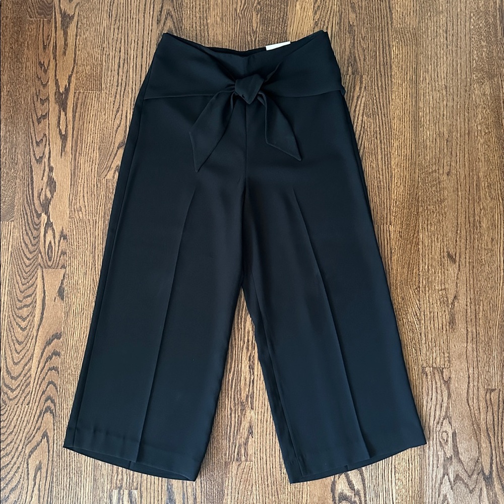 Express Black Wide-Leg Cropped Dress Pants with Tie Waist